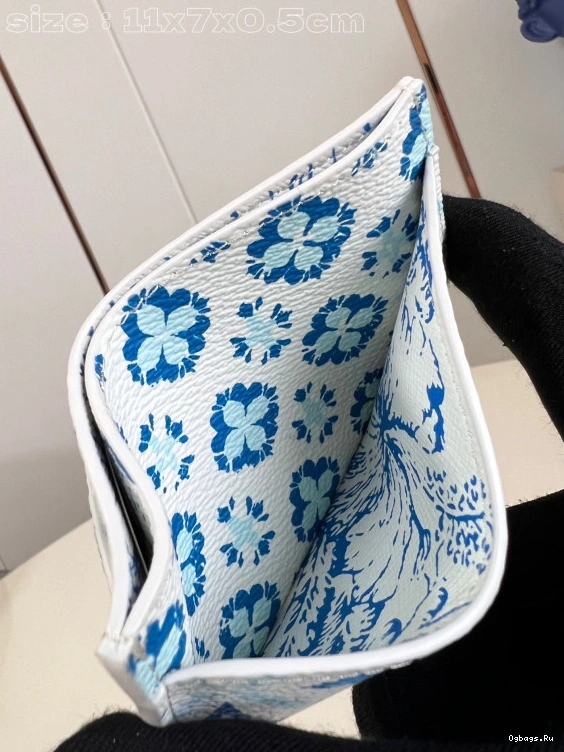 LOUIS CARD VUITTON HOLDER-11*7*0.5cm 0412